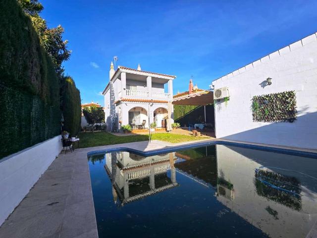 Chalet en venta en Bollullos De La Mitación, Sevilla