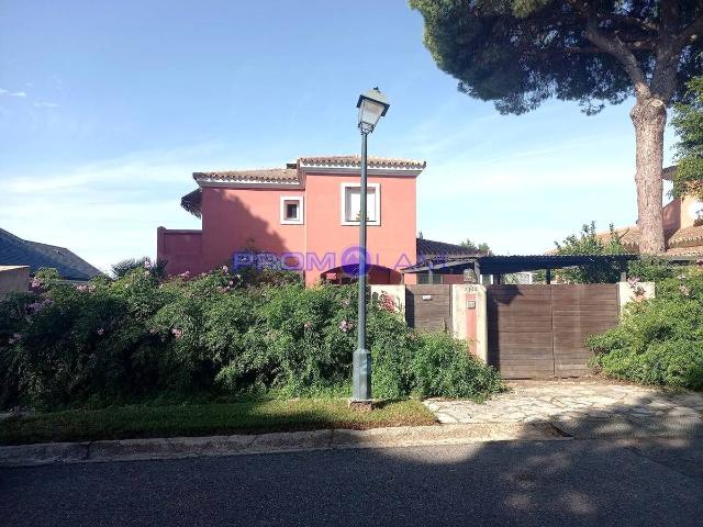 Chalet en venta en Bollullos De La Mitación, Andalucía