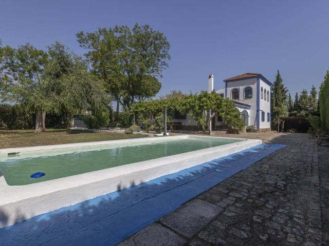 Chalet en venta en Bollullos De La Mitación, Andalucía