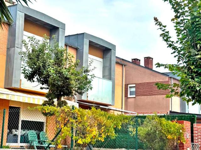Chalet en venta en Barcenilla, Piélagos
