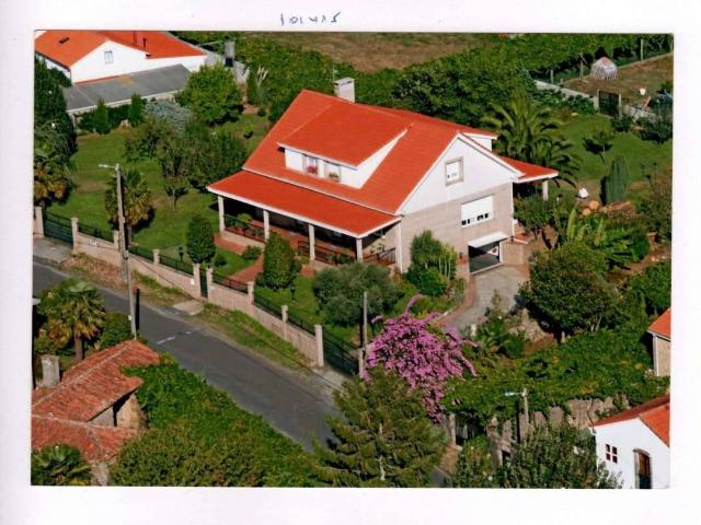 Chalet en venta en Boqueixón, Santiago