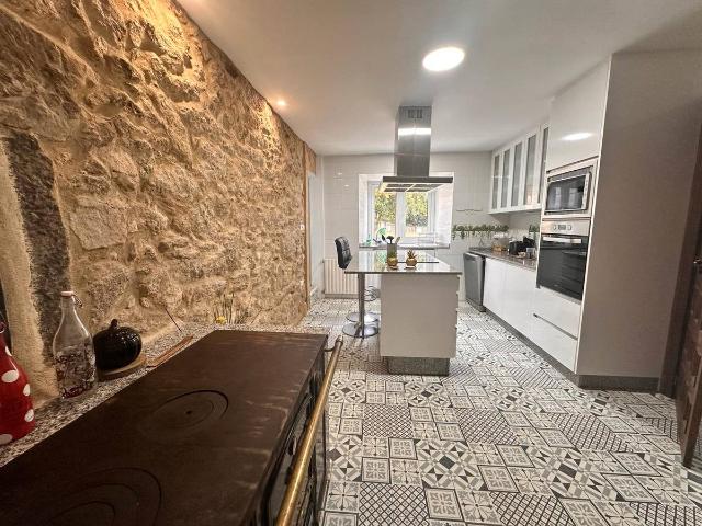 Chalet en venta en Boqueixón, Santiago