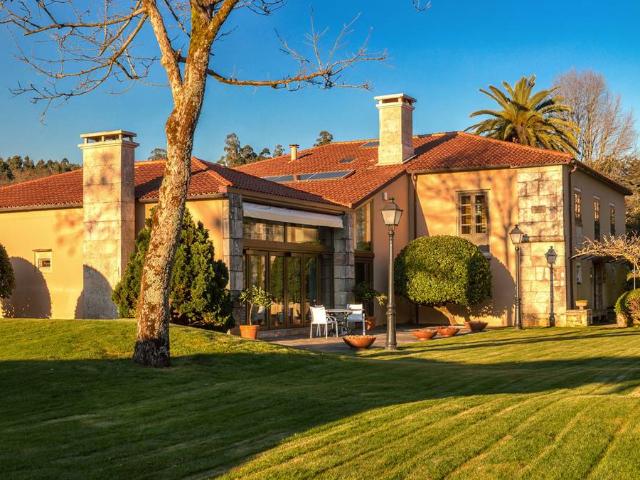 Chalet en venta en Boqueixón, O Forte
