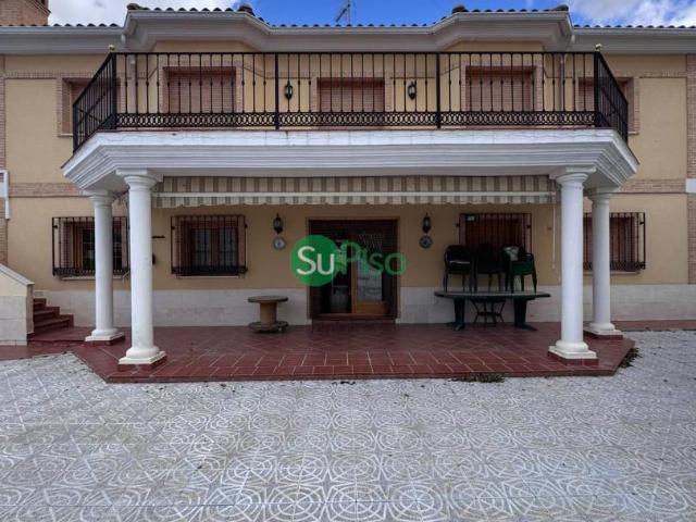 Chalet en venta en Borox, Castilla-La Mancha