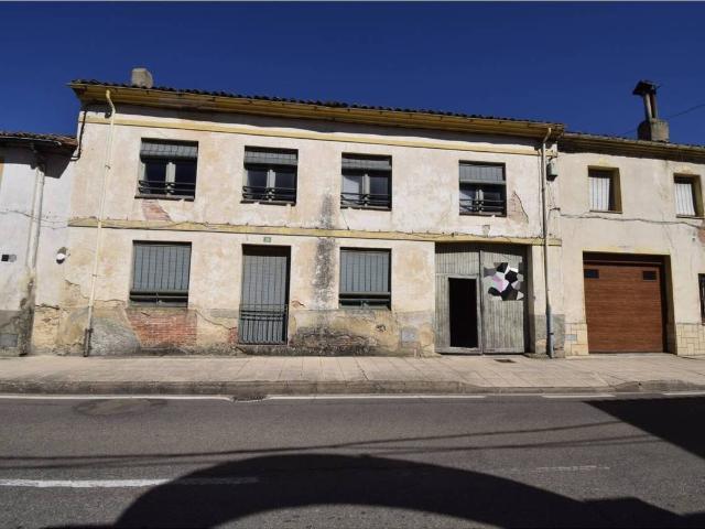 Chalet en venta en Boñar, Castilla y León
