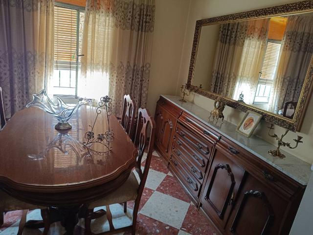 Chalet en venta en Brenes, Andalucía