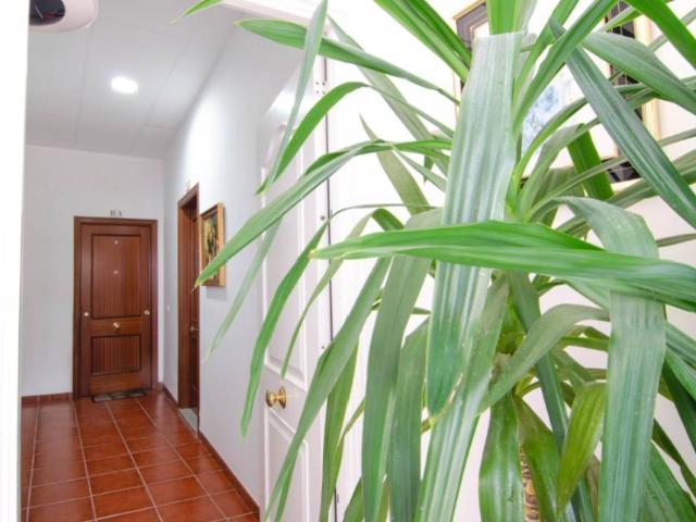 Chalet en venta en Brenes, Andalucía