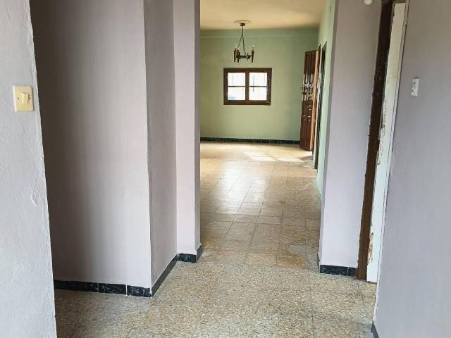 Chalet en venta en Brenes, Sevilla