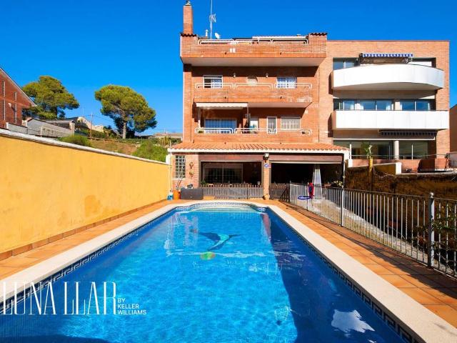 Chalet en venta en Àngela Roca, Baix Llobregat