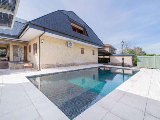 Chalet en venta en Brunete, Madrid