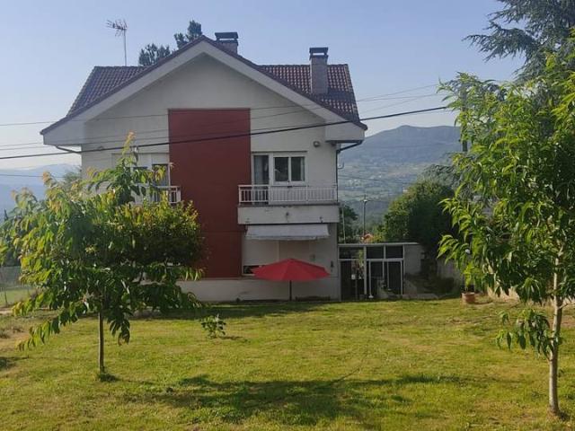 Chalet en venta en Centro y casco histórico, Oviedo