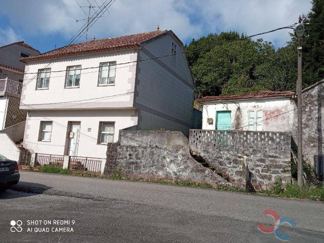 Villa en venta en Bueu, O Enleito