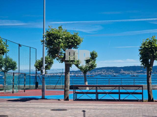 Villa en venta en Bueu, O Enleito