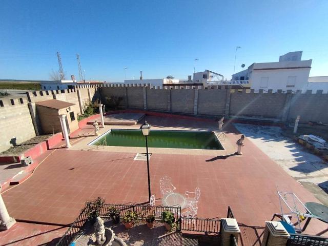 Chalet en venta en Burguillos, Andalucía