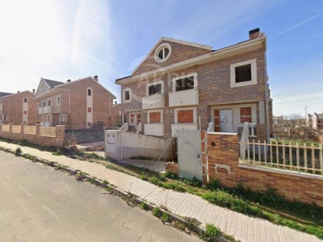 Chalet en venta en Burguillos De Toledo, Castilla-La Mancha