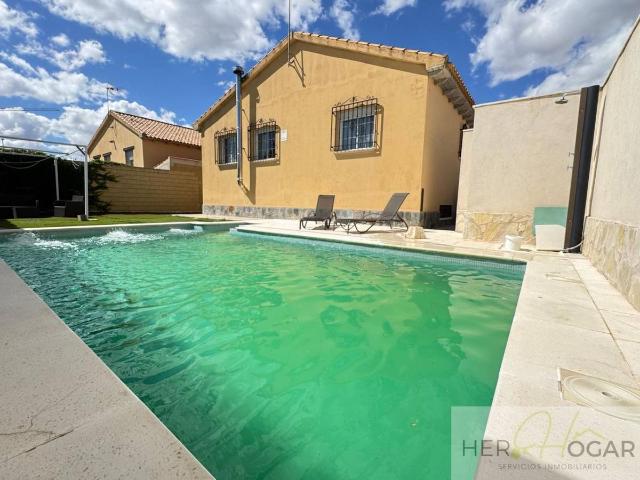 Chalet en venta en Burguillos De Toledo, Castilla-La Mancha