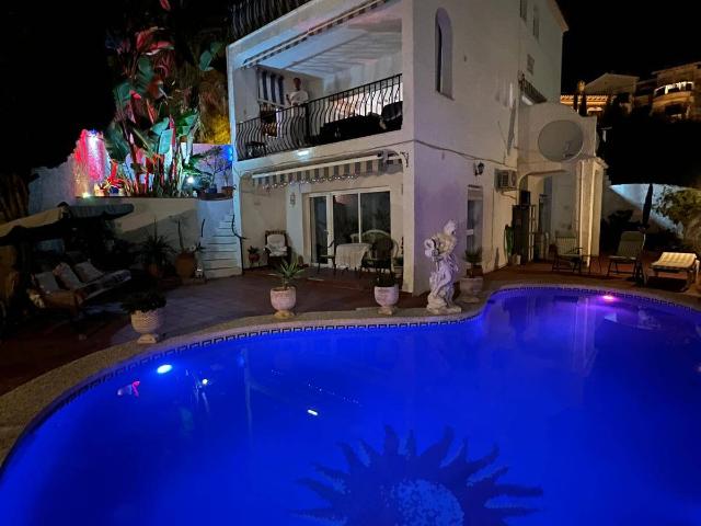 Chalet en venta en La Axarquía, Andalucía