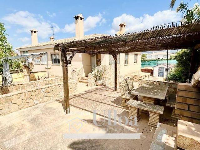 Villa en venta en Busot, Urbanització El Carril