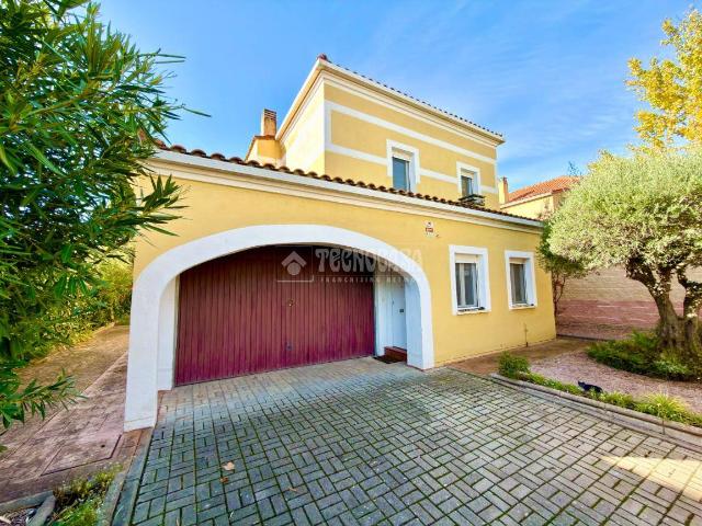 Chalet en venta en Cabanillas Del Campo, Castilla-La Mancha