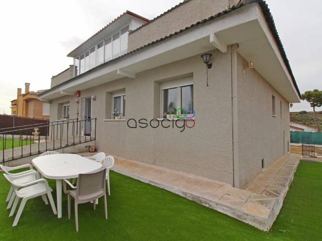 Chalet en venta en Cabanillas Del Campo, Castilla-La Mancha