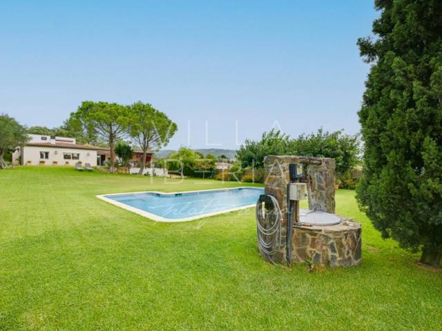 Villa en venta en Calonge