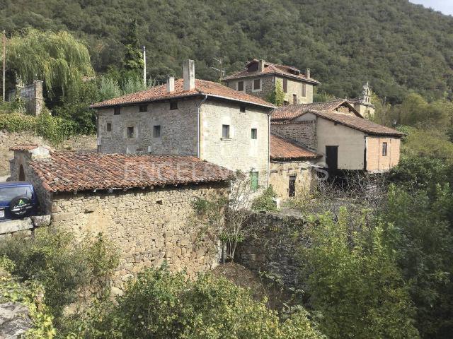 Chalet en venta en Cabezón De Liébana, Cantabria