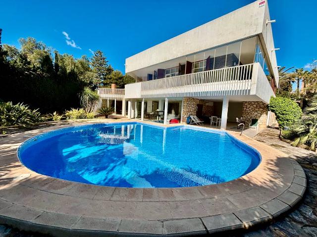 Chalet en venta en Casco Antiguo - Santa Cruz - Ayuntamiento, l'Alacantí