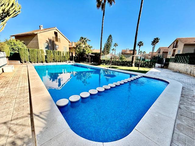Chalet en venta en Casco Antiguo - Santa Cruz - Ayuntamiento, l'Alacantí
