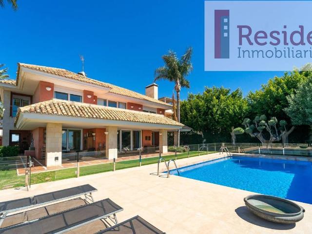 Chalet en venta en Casco Antiguo - Santa Cruz - Ayuntamiento, l'Alacantí