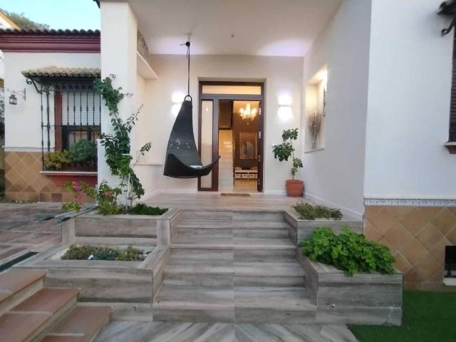Chalet en venta en La Estación, Cabra