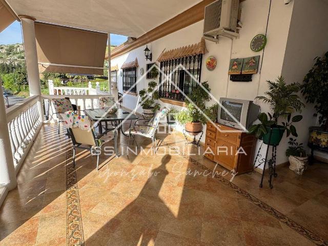 Chalet en venta en La Estación, Cabra