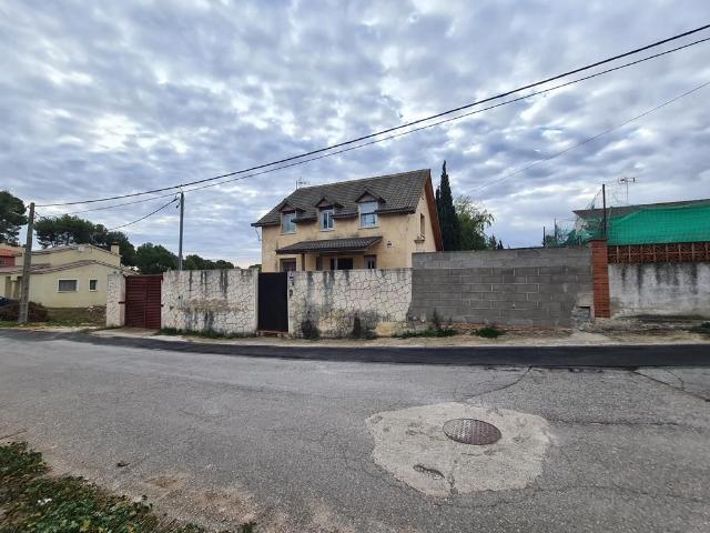 Villa en venta en Cabra Del Camp