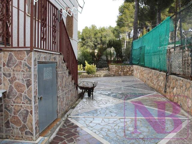 Villa en venta en Cabra Del Camp