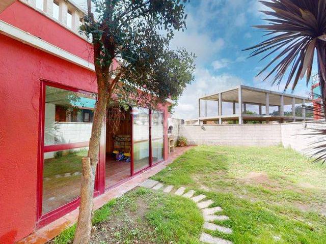 Chalet en venta en Vigo