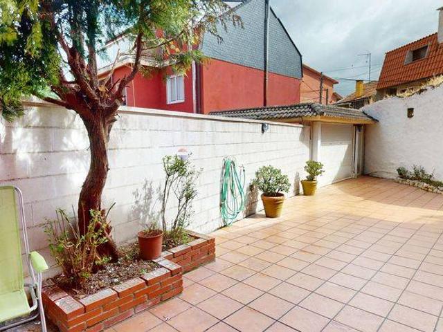 Chalet en venta en A Dobrada, Vigo