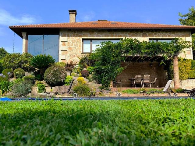 Chalet en venta en Vigo