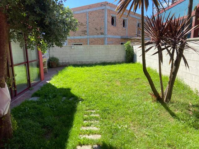 Chalet en venta en A Dobrada, Vigo