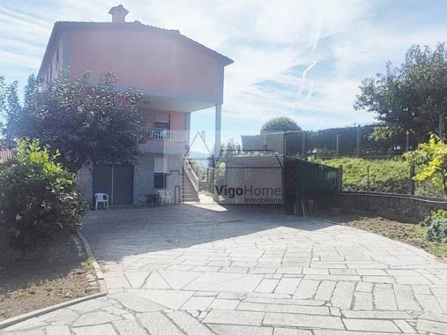 Chalet en venta en Vigo