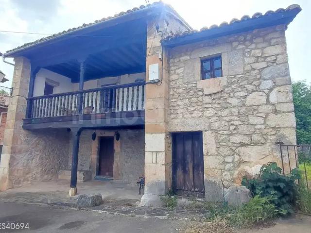 Chalet en venta en Cabrales, Asturias