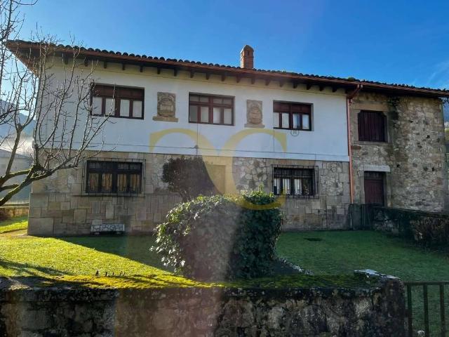 Chalet en venta en Cabrales, Asturias