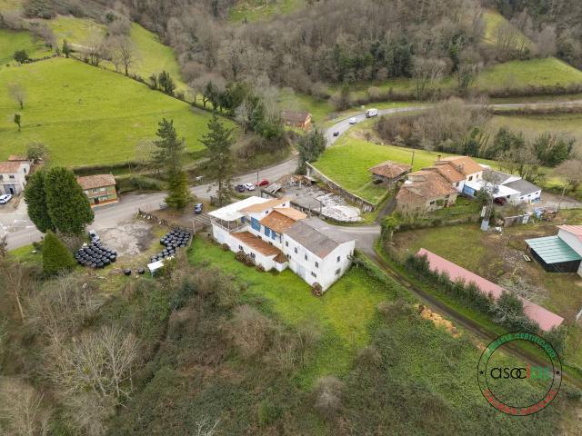Villa en venta en Cabranes, Carranques