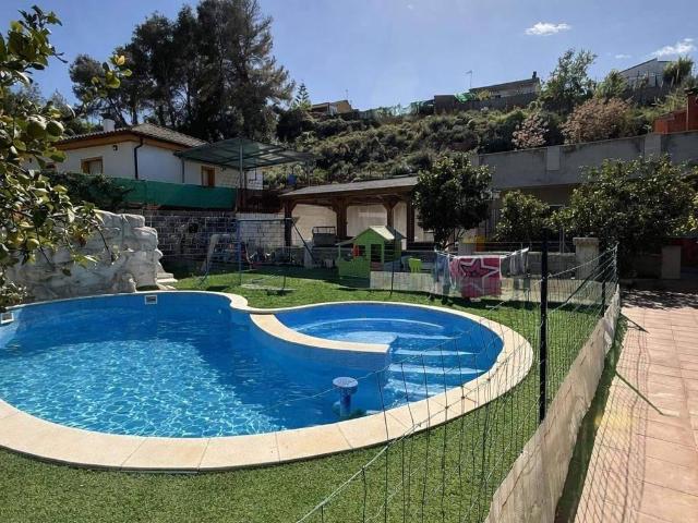 Chalet en venta en Cabrera d'Anoia, Barcelona