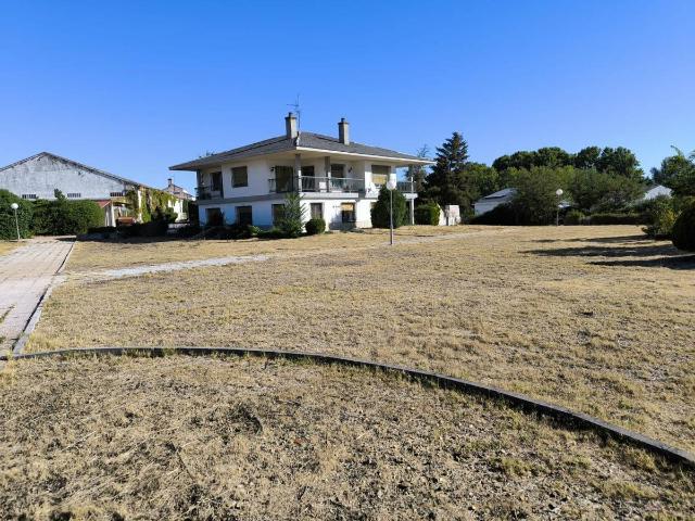 Chalet en venta en Cabrerizos, Castilla y León
