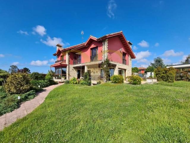 Chalet en venta en Gijón, Asturias