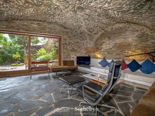 Chalet en venta en Portlligat, Alt Empordà