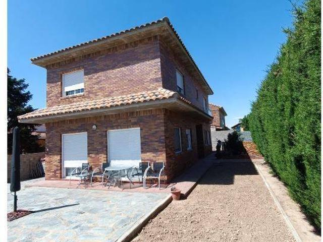 Chalet en venta en Zaragoza, Aragón