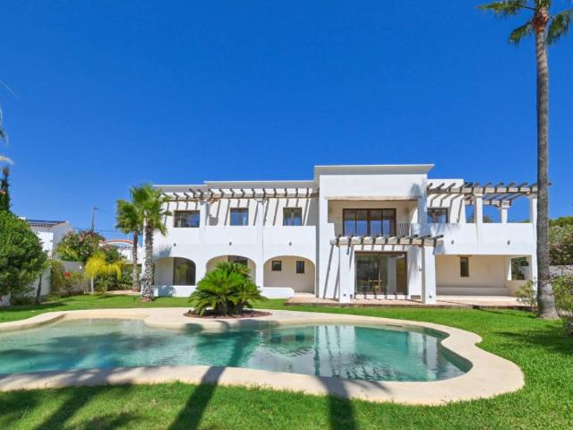 Chalet en venta en Benissa