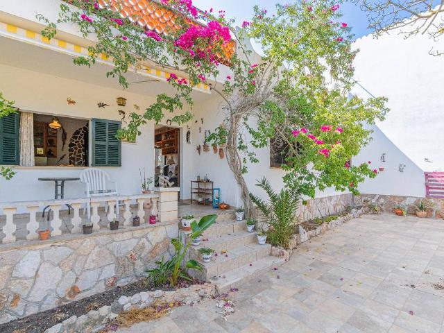 Chalet en venta en Migjorn, Baleares