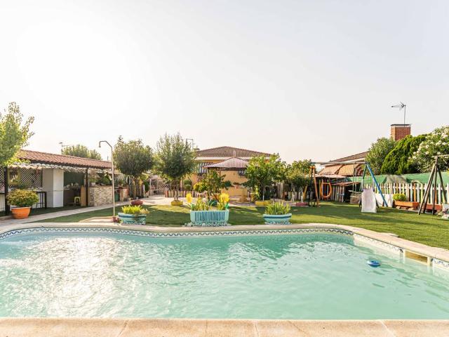 Chalet en venta en Santa Cruz Del Retamar, Castilla-La Mancha