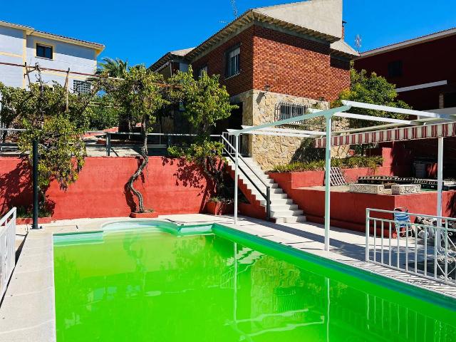 Villa en venta en Santa Cruz Del Retamar, Las Perdices